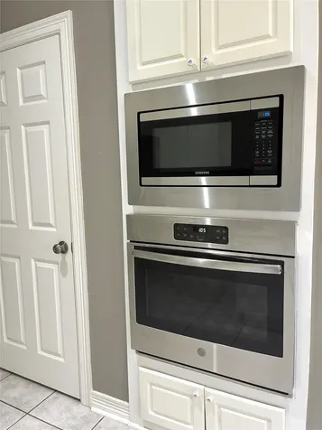 2203 Summer Bay Court Sugar Land TX 77478