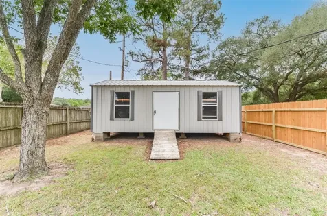305 Hereford Road Brookshire TX 77423