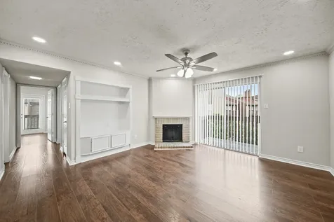 12905 Woodforest Boulevard 204 Houston TX 77015