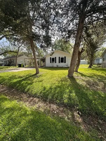 1607 Klauke Street Rosenberg TX 77471