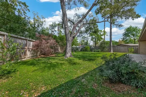 10614 Fairlane Drive Houston TX 77024