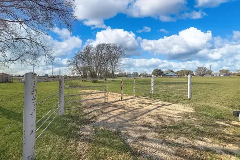 8411 Meadowlark Drive Baytown TX 77523