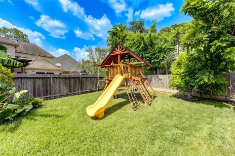 5222 Summer Snow Drive Houston TX 77041