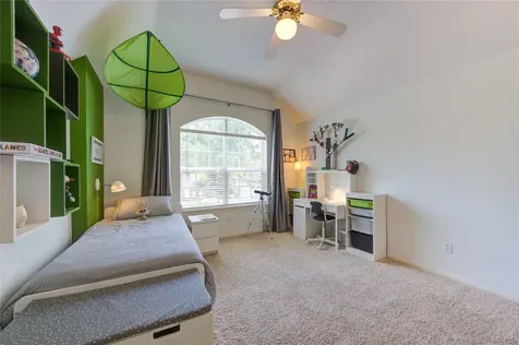 5222 Summer Snow Drive Houston TX 77041