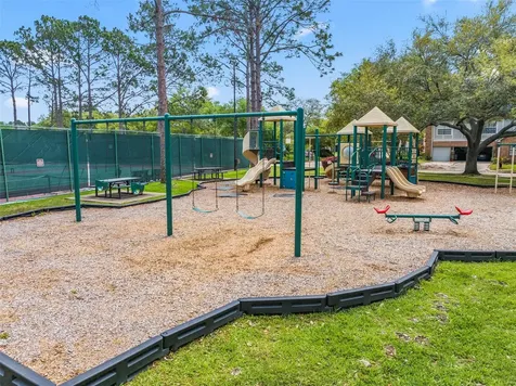 5222 Summer Snow Drive Houston TX 77041