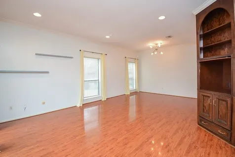 7447 Cambridge Street 115 Houston TX 77054