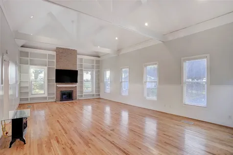 238 Bridge Avenue Glen Flora TX 77443