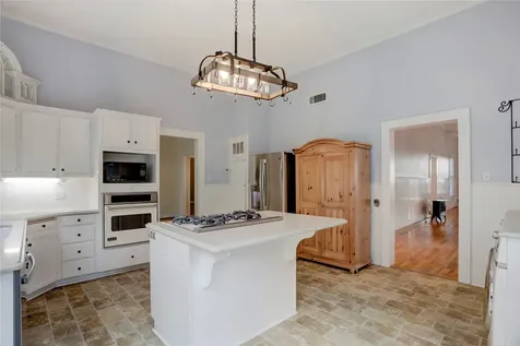 238 Bridge Avenue Glen Flora TX 77443
