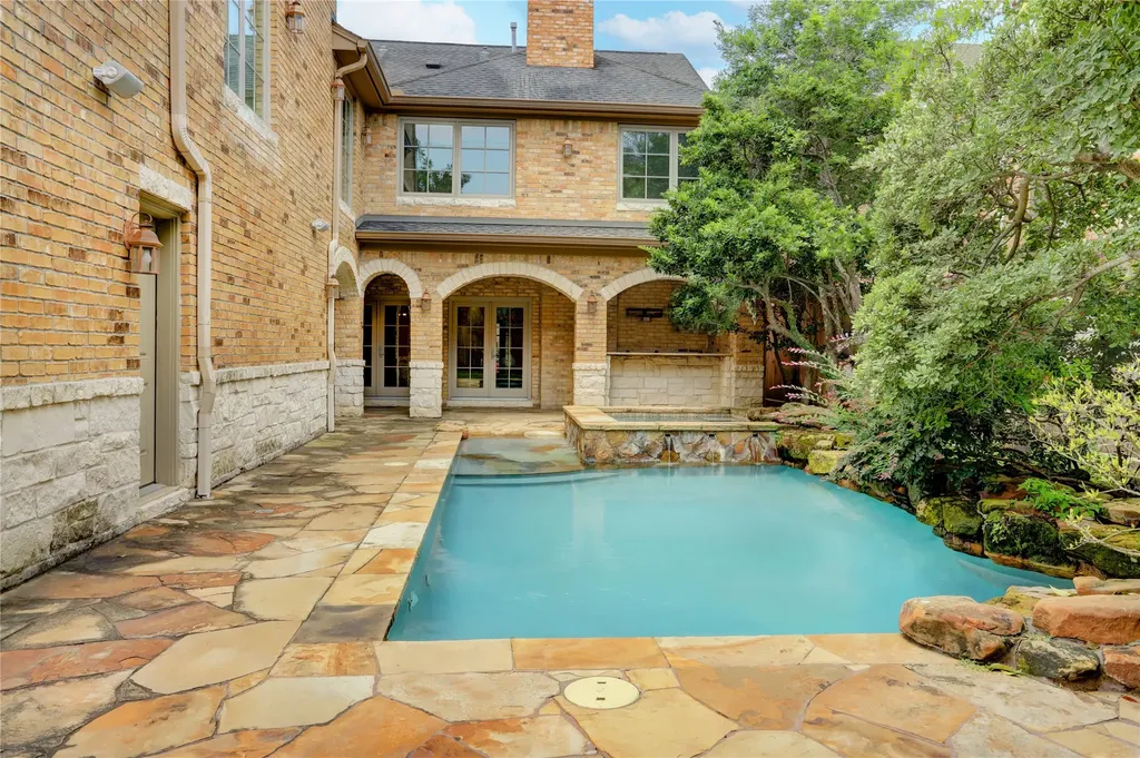 6341 Mercer Street West University Place TX 77005