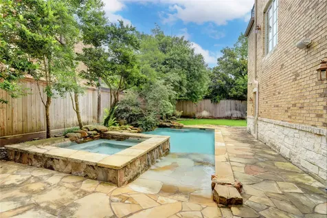 6341 Mercer Street West University Place TX 77005