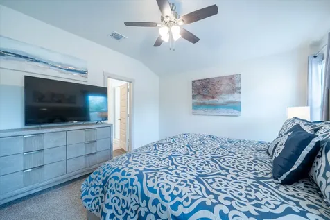 201 Elm Creek Drive Hutto TX 78634