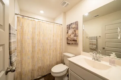 201 Elm Creek Drive Hutto TX 78634