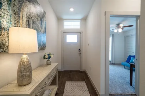 201 Elm Creek Drive Hutto TX 78634
