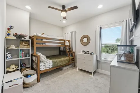 2057 Sherwood Forest Street Houston TX 77043