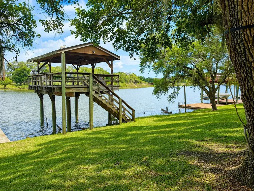 6680 County Road 659 Brazoria TX 77422