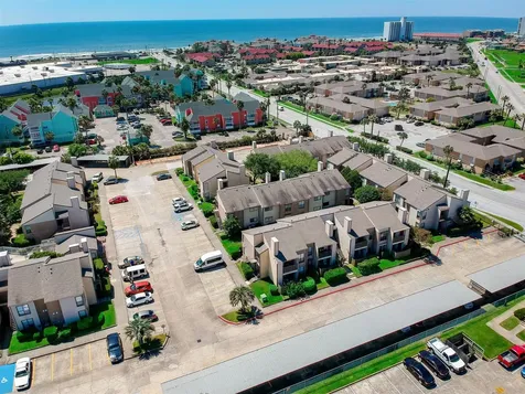 3220 69th Street E3 Galveston TX 77551
