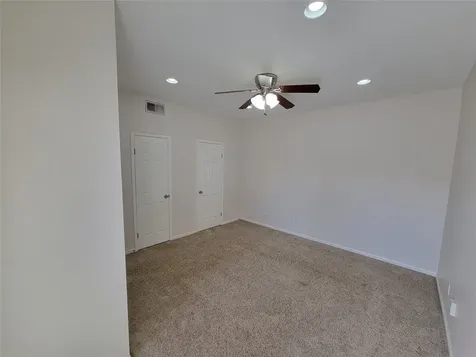 2025 Augusta Drive 303 Houston TX 77057