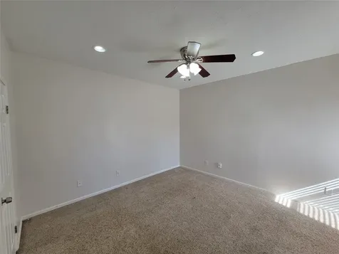 2025 Augusta Drive 303 Houston TX 77057