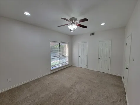2025 Augusta Drive 303 Houston TX 77057