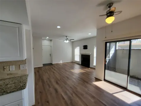 2025 Augusta Drive 303 Houston TX 77057
