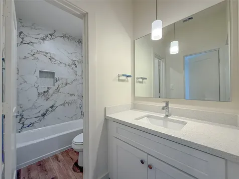 881 Rachel Street D Houston TX 77091