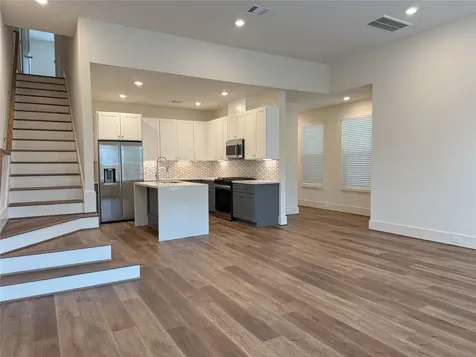 881 Rachel Street D Houston TX 77091
