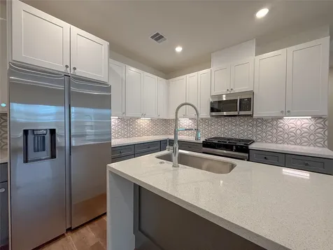 881 Rachel Street D Houston TX 77091