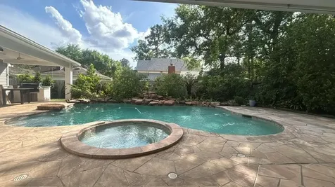 23 Rustic View Court The Woodlands TX 77381