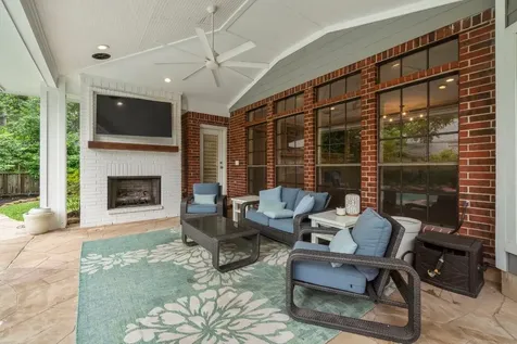 23 Rustic View Court The Woodlands TX 77381