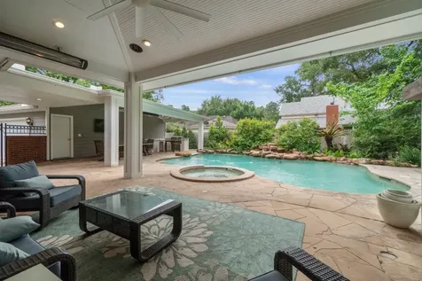 23 Rustic View Court The Woodlands TX 77381