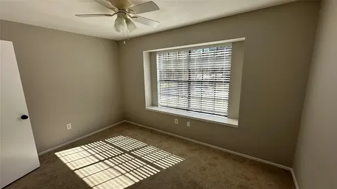 2 W Mistybreeze Circle Spring TX 77381