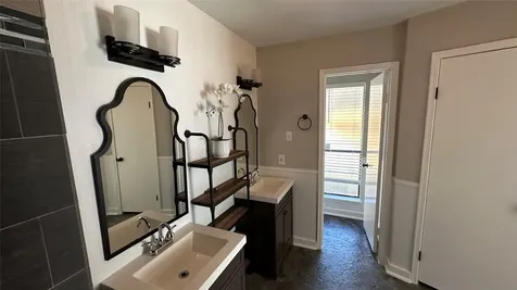 2 W Mistybreeze Circle Spring TX 77381