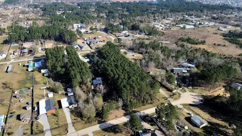 1307 County Road 3479j Cleveland TX 77327