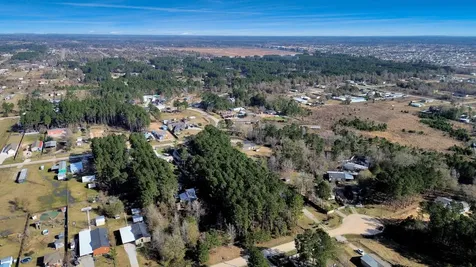 1307 County Road 3479j Cleveland TX 77327