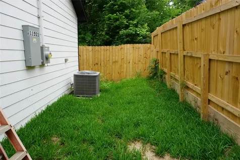9768 Black Gum Street Willis TX 77318