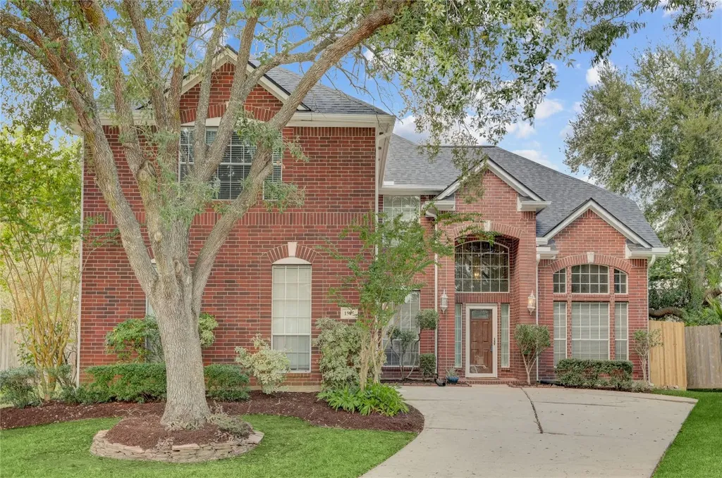 1505 Maple Leaf Court Pearland TX 77581