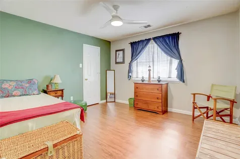 1505 Maple Leaf Court Pearland TX 77581