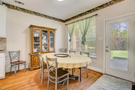 1505 Maple Leaf Court Pearland TX 77581