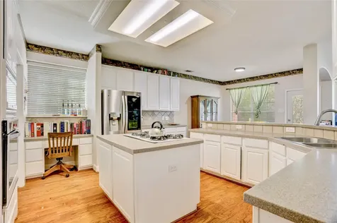 1505 Maple Leaf Court Pearland TX 77581