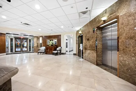 3525 Sage Road 1111 Houston TX 77056