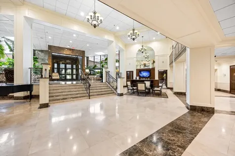 3525 Sage Road 1111 Houston TX 77056