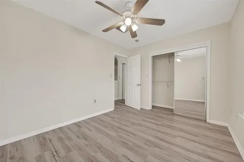 14914 W Bend Drive Houston TX 77082