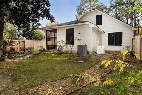 15 Lilac Ridge Place The Woodlands TX 77384