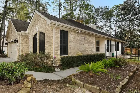 15 Lilac Ridge Place The Woodlands TX 77384