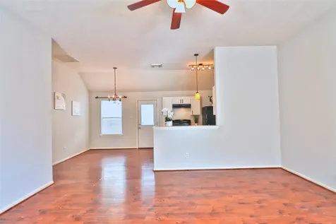 4023 Portman Glen Lane Houston TX 77047