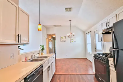 4023 Portman Glen Lane Houston TX 77047