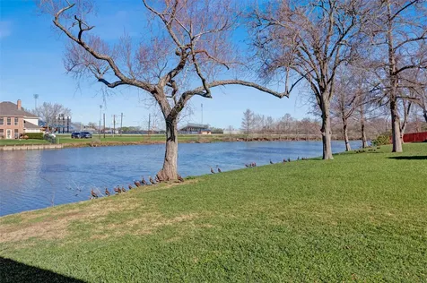 315 Bolling Green Drive Wharton TX 77488