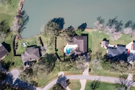 315 Bolling Green Drive Wharton TX 77488