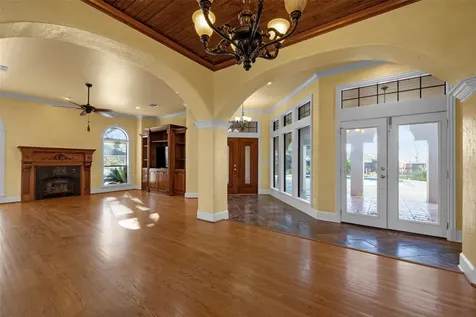315 Bolling Green Drive Wharton TX 77488