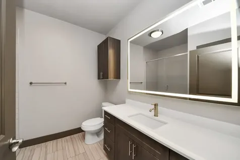 5454 Washington St Avenue 3405 Houston TX 77007